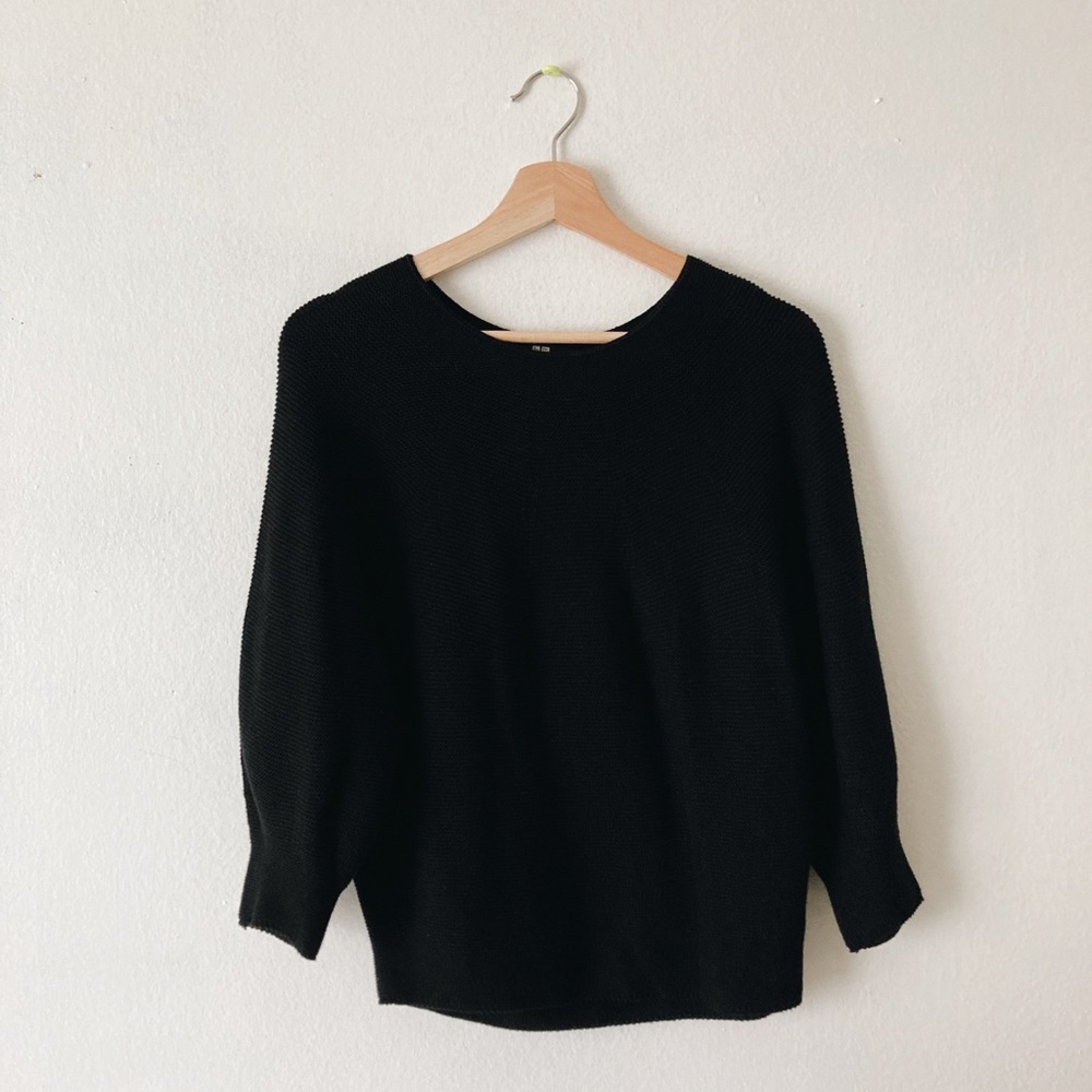 Uniqlo sweater